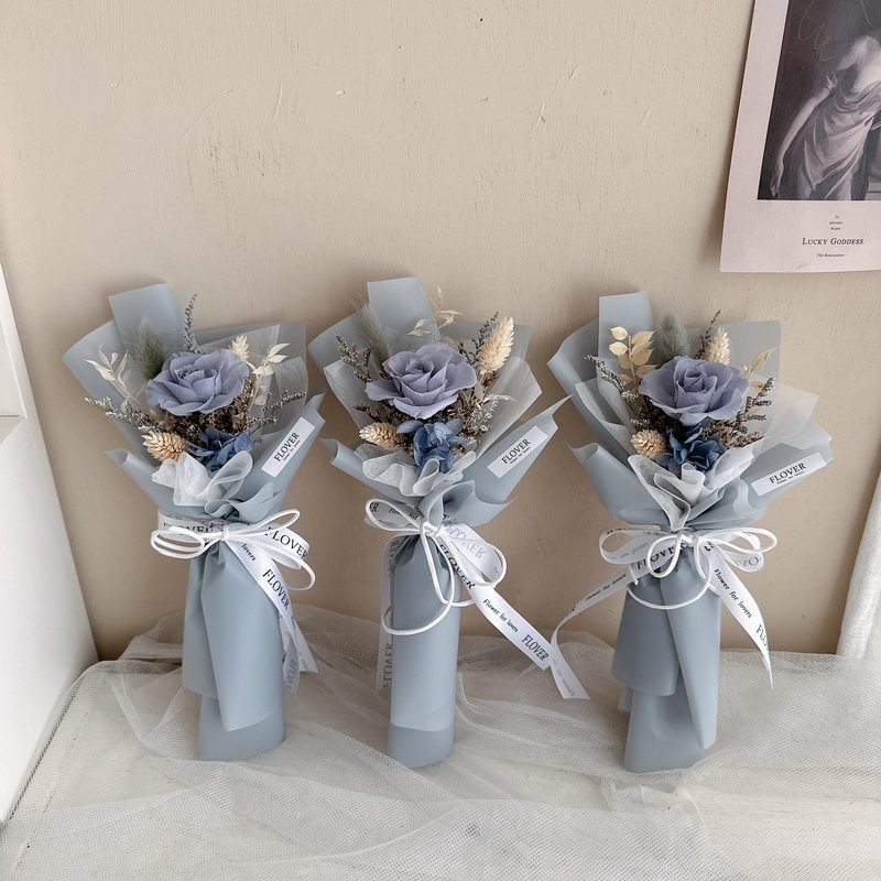 Single haze blue rose everlasting bouquet - ของวางตกแต่ง - พืช/ดอกไม้ 