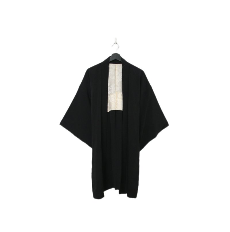 Back to Green-日本黑羽織 內裡米白花印 kk-11//vintage kimono - 女大衣/外套 - 絲．絹 