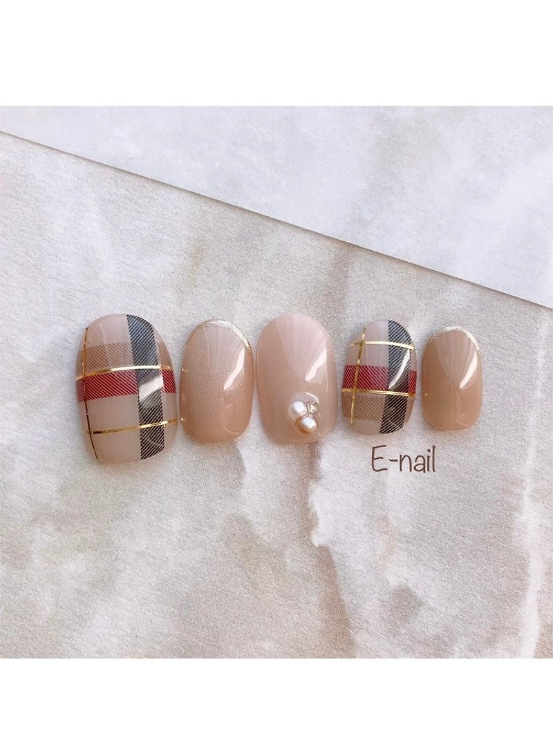 Check design pink beige nails cute and beautiful - Nail Polish & Acrylic Nails - Plastic Pink