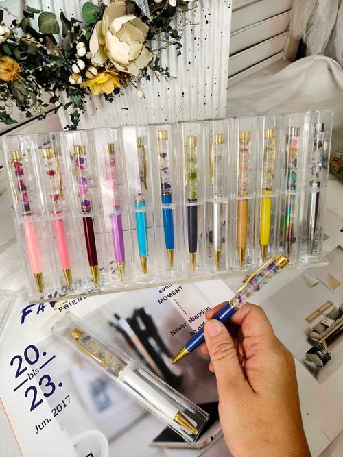 Lingling's Studio蕎翎工作室 【蕎翎工作室】晶漾乾燥花筆 浮游花筆 生日禮物 畢業禮物