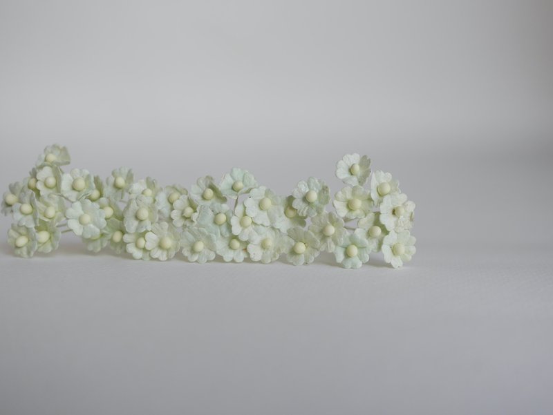 paper flower, supplies, 100 pcs. Canadian anemone size 1.0 cm., light mint color - 其他 - 紙 綠色