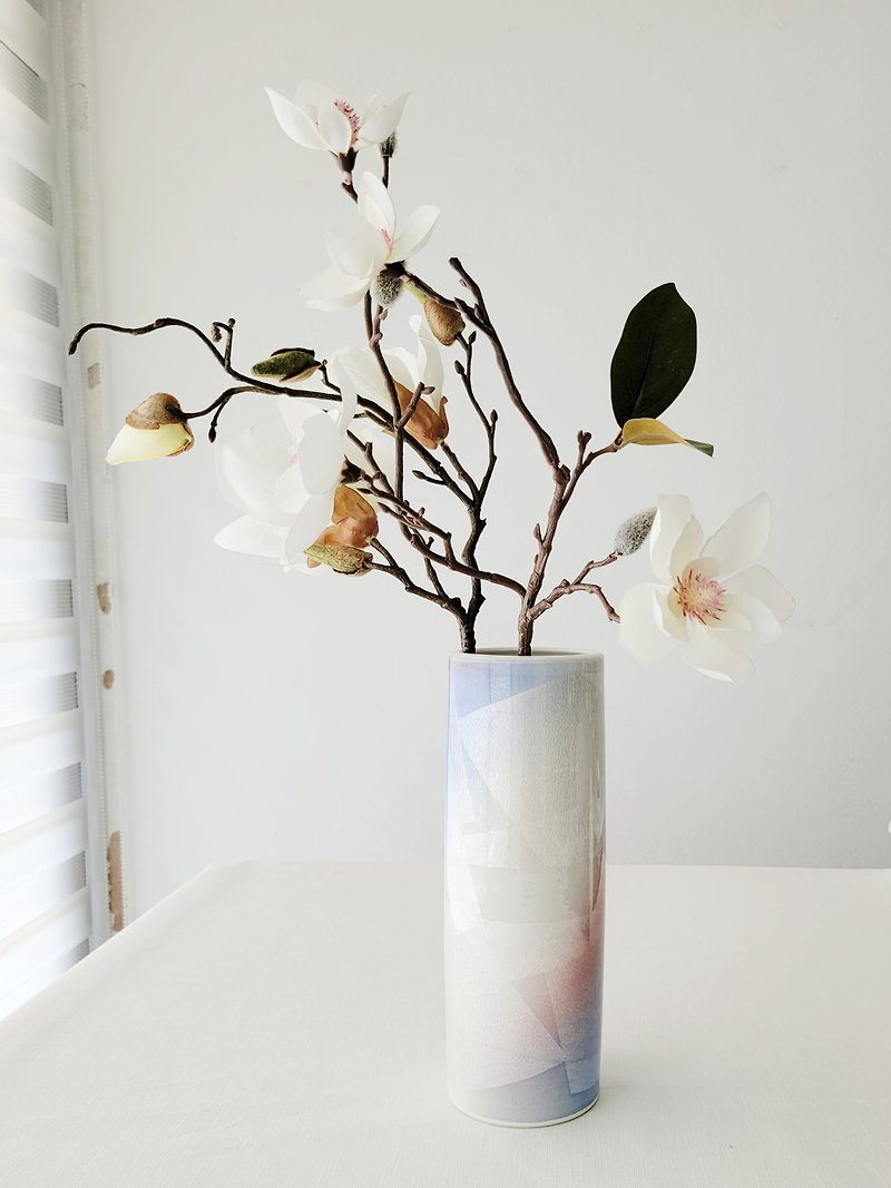 Silver-Colored Pink Flower Vase - เซรามิก - ดินเผา สึชมพู