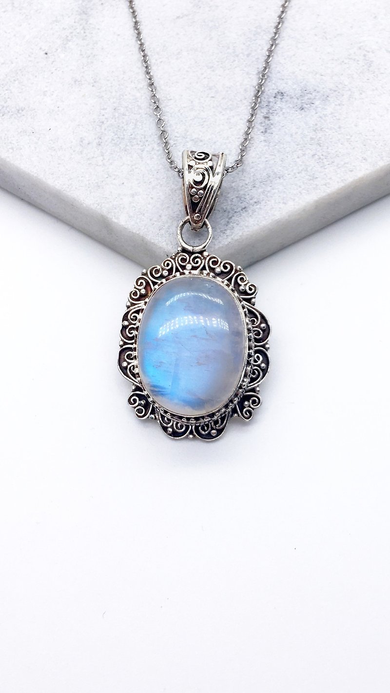 月光石925純銀重工心形花邊項鍊 尼泊爾手工鑲嵌製作-款式1 - 項鍊 - 寶石 藍色