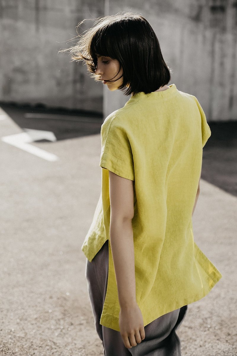 Linen Blouse Motumo 18P1 - Women's Shirts - Linen 