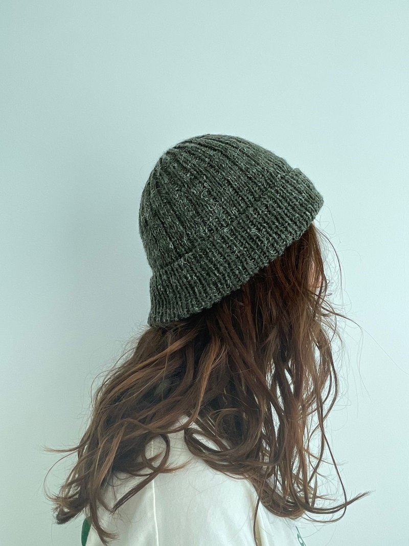 Hipster ribbed hat - 手工藝教學/工具書 - 其他材質 