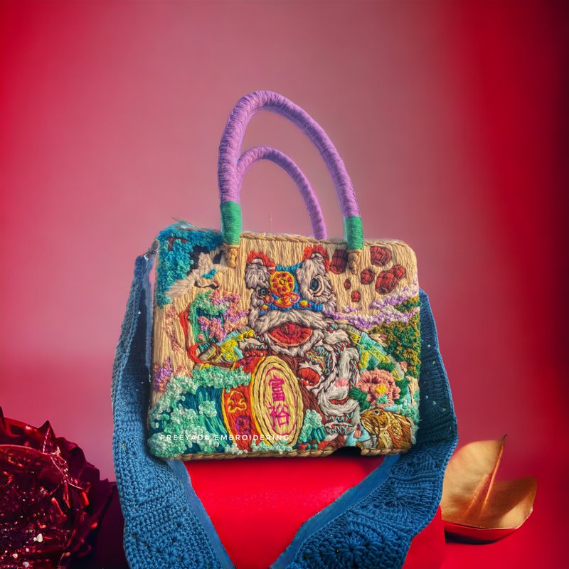 Water hyacinth bag embroidered with a vintage style unicorn - Handbags & Totes - Thread 