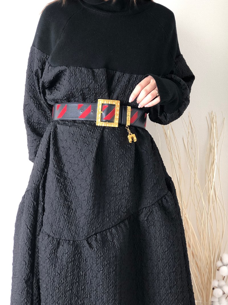 【 日本直送　名牌中古包 】CELINE セリーヌ ハウンドトゥース 凱旋門 トリオンフ ベルト ブラック レッド vintage infs5j - 皮帶/腰帶 - 真皮 黑色