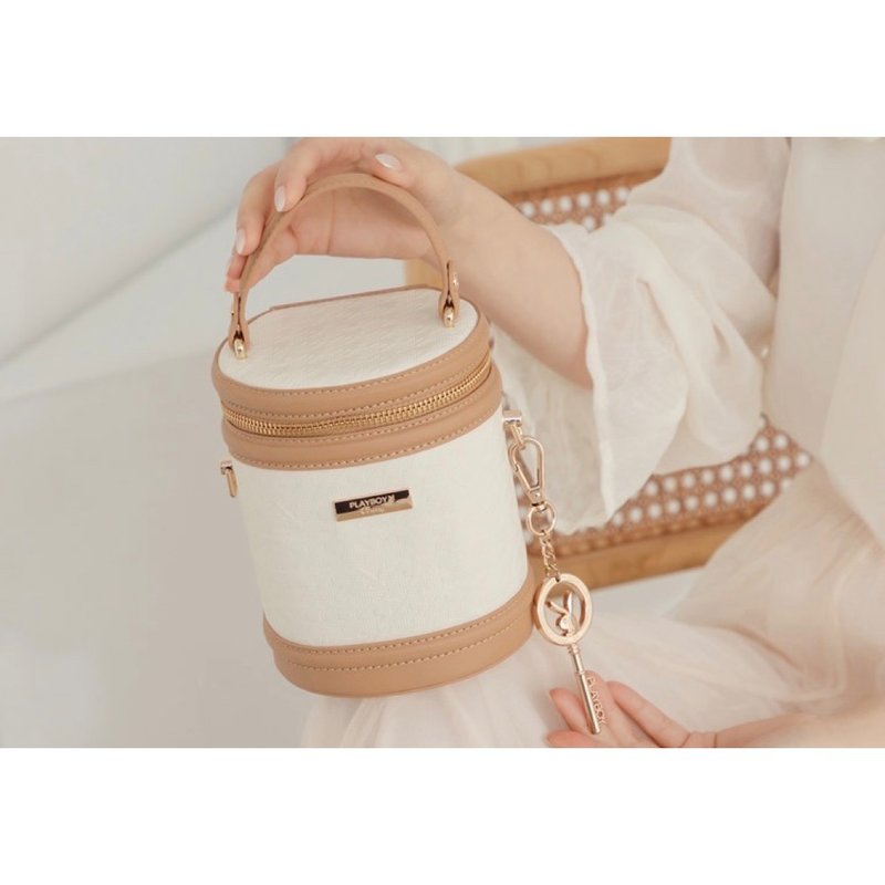 PLAYBOY - Bucket Bag with Long Strap Unique Series - Off-White - กระเป๋าหูรูด - วัสดุอื่นๆ ขาว