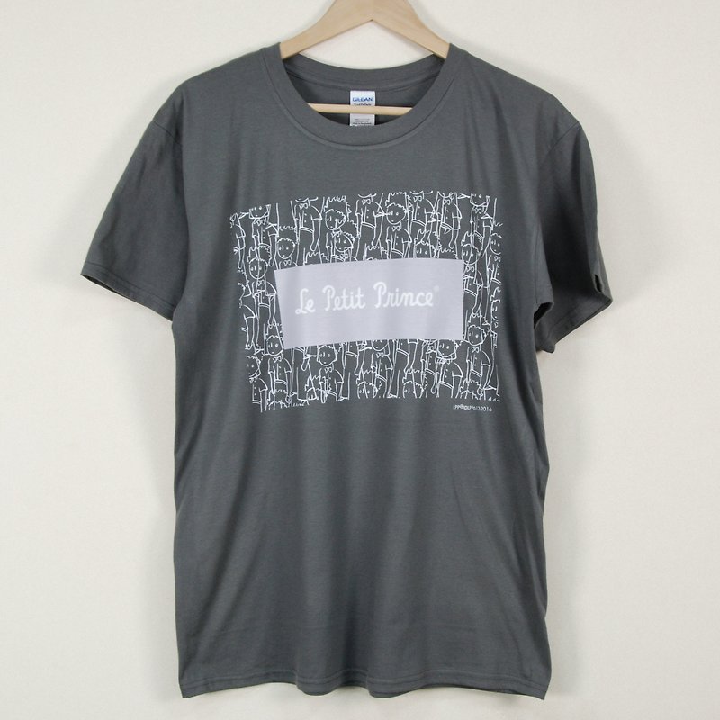 小王子經典版授權 - T恤：【傻傻的小王子】成人短袖 T-shirt,AA13 - 男 T 恤 - 棉．麻 灰色