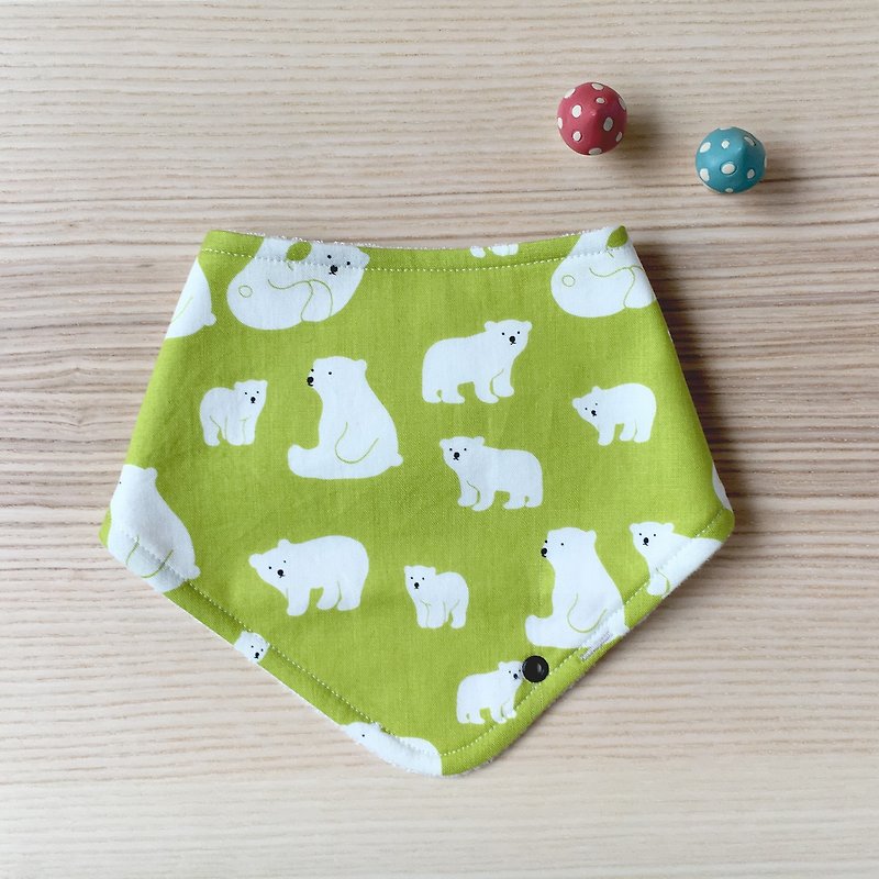 Green bear: hand-made bib pocket saliva scarf scarf - Bibs - Cotton & Hemp Green