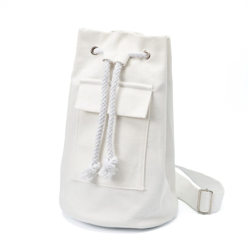 Minimalist white back canvas bucket bag - กระเป๋าถือ - เส้นใยสังเคราะห์ ขาว