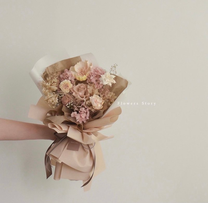 /奶茶色韓系花束/ 生日禮物 畢業季 求婚 紀念日 七夕 情人節 - 乾燥花/永生花 - 植物．花 卡其色