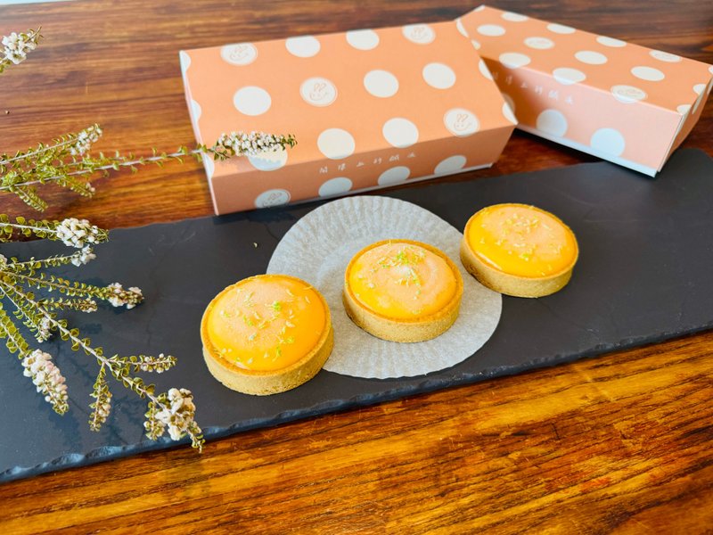 Six lemon tart gift box - เค้กและของหวาน - วัสดุอื่นๆ 