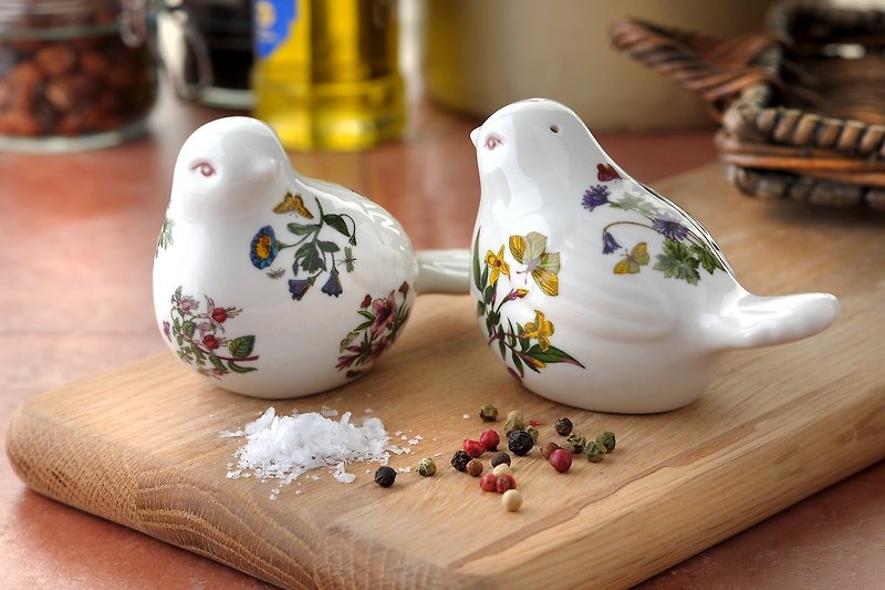 Portmeirion Botanic Garden Salt and Pepper Figural - Food Storage - Pottery White
