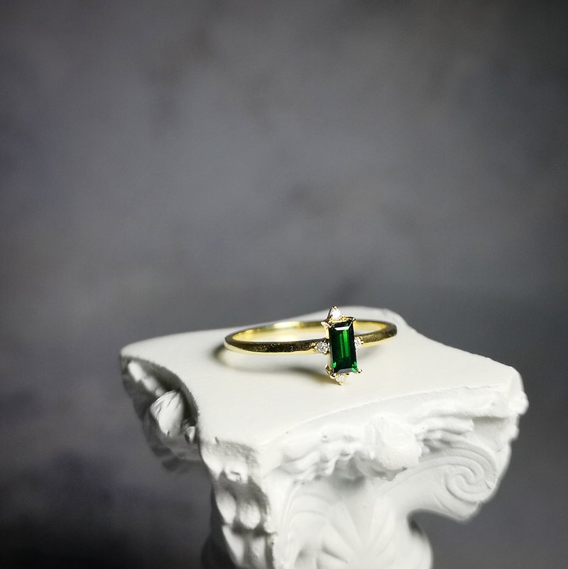 14k金 電光綠碧璽 線戒 - 戒指 - 寶石 綠色