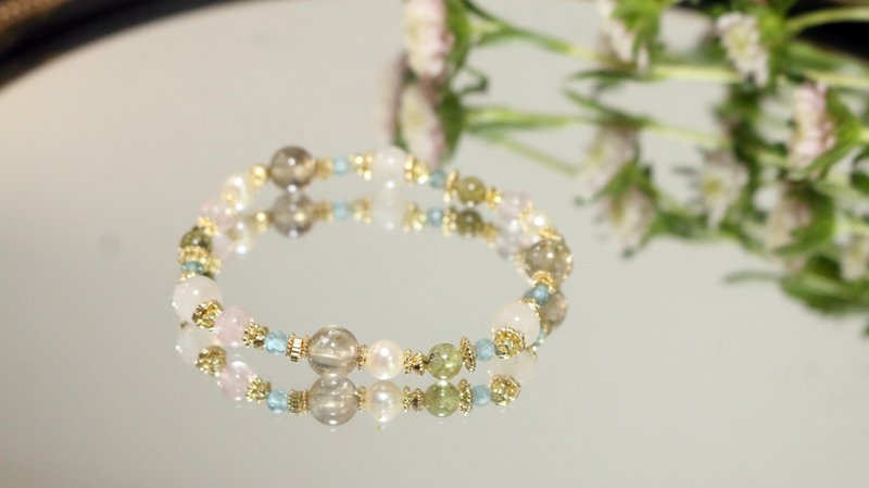 Snowy Reverie | Gentle Lighter | Moonstone | Blonde Quartz | Rose Quartz | Tsavorite - Bracelets - Gemstone 