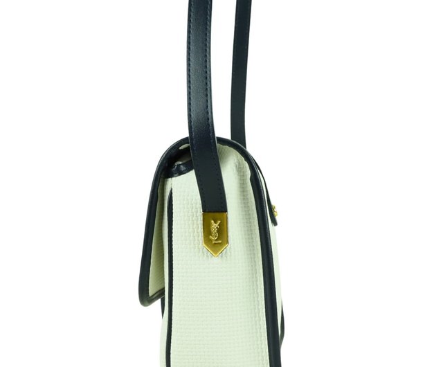 美品 YSL イブサンローラン レザー ゴールドロゴ ショルダー