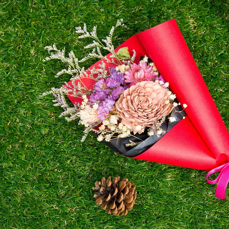 [Love Summer] Dry Bouquet / Dry Flower / Purple Pink / Graduation Bouquet / Valentine's Day / Birthday Gift - ช่อดอกไม้แห้ง - พืช/ดอกไม้ สีแดง