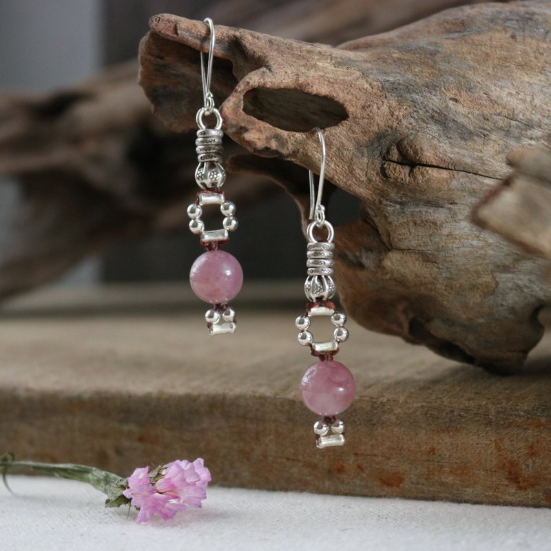 Ethnic Style Handmade Madagascar Rose Quartz Earrings with Karen Silver - Earrings & Clip-ons - Sterling Silver Pink