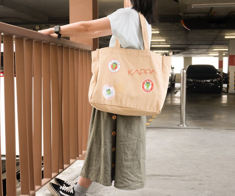 กระเป๋าผ้าแคนวาสฟอก - Hello KAPPA - สีเบจ - กระเป๋าถือ - ผ้าฝ้าย/ผ้าลินิน สีเหลือง