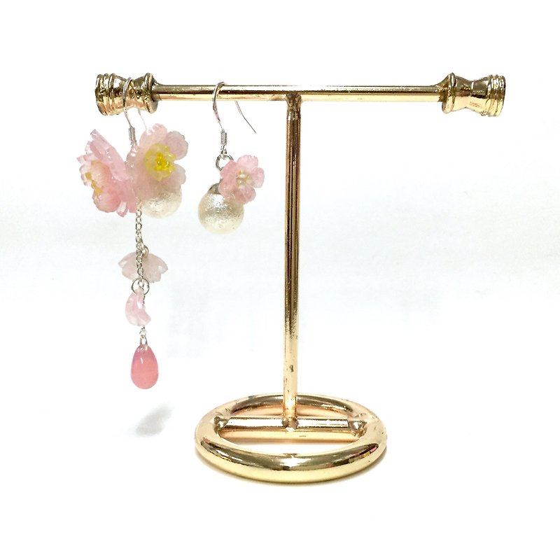 [Miniature] Hanabusa dumping country. Peony. Spring Limited. Hand-made. Japan resins. s925 silver. Sterling silver earrings / ear hook / ear clip / no pierced applicable - Earrings & Clip-ons - Other Materials Pink