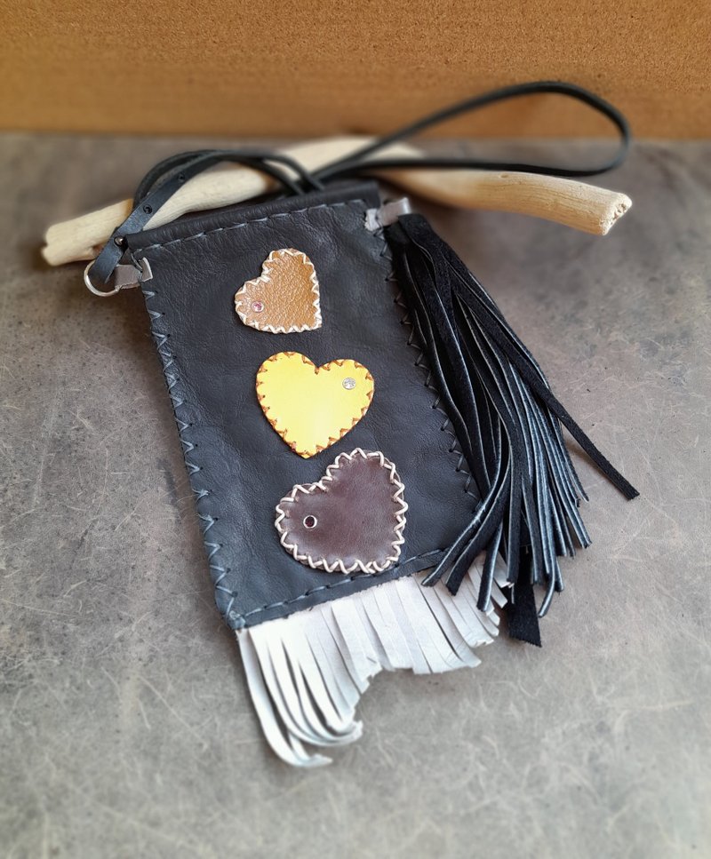Smartphone Leather Shoulder Bag/Necklace with Hearts and Tassel, Cowhide Pouch - 手機殼/手機套 - 真皮 黑色