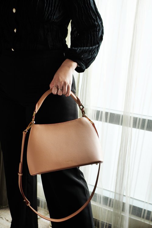 MONIQUE ATELIER Swan Top-handle Bag (Made to Order) - Shop JAYCHEWIN  Handbags & Totes - Pinkoi