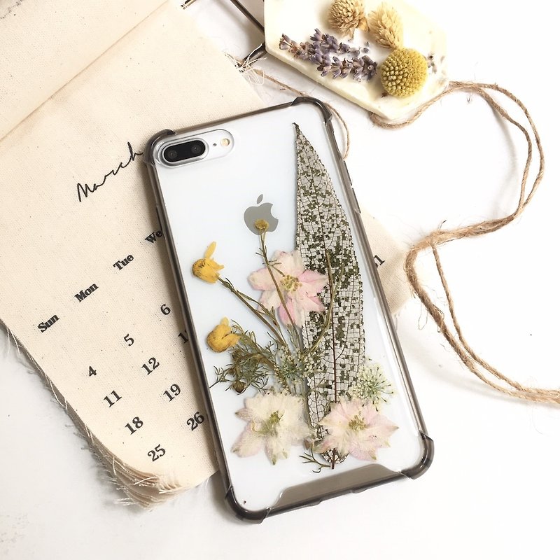 Moonlight :: Valentine's Day Dry Flower Mobile Shell Air Compressed Shell Flower Mobile Phone Gift Set - Phone Cases - Plants & Flowers Khaki