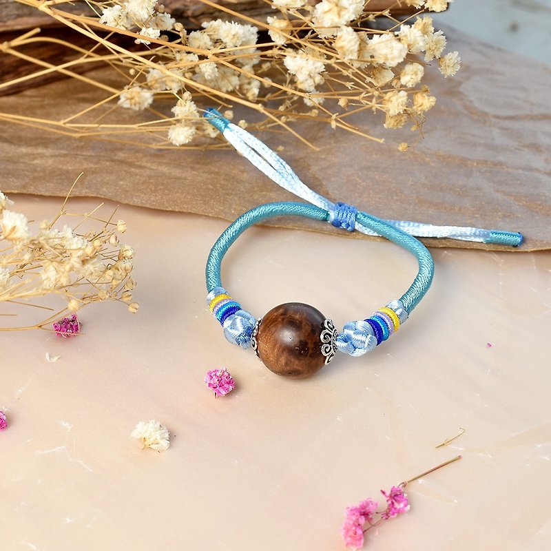 CYPRESS Xiao Nan Tubing Flower Wooden Lucky Bracelet - Bracelets - Wood Brown