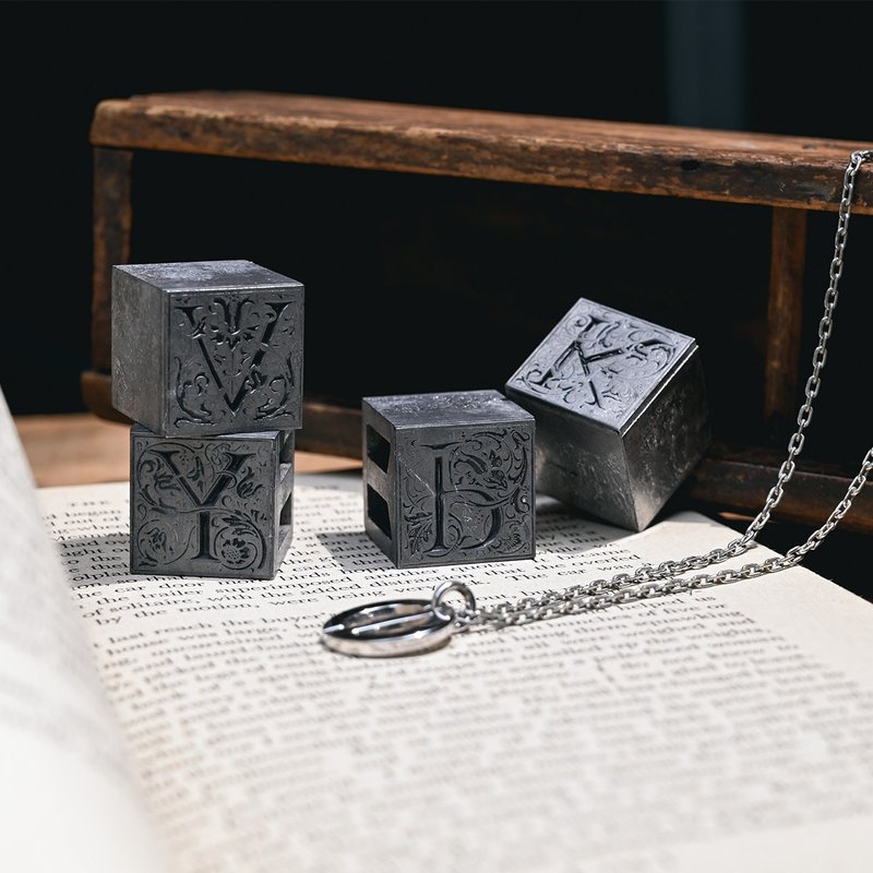 Vintage Movable Type - ตราปั๊ม/สแตมป์/หมึก - โลหะ สีเงิน