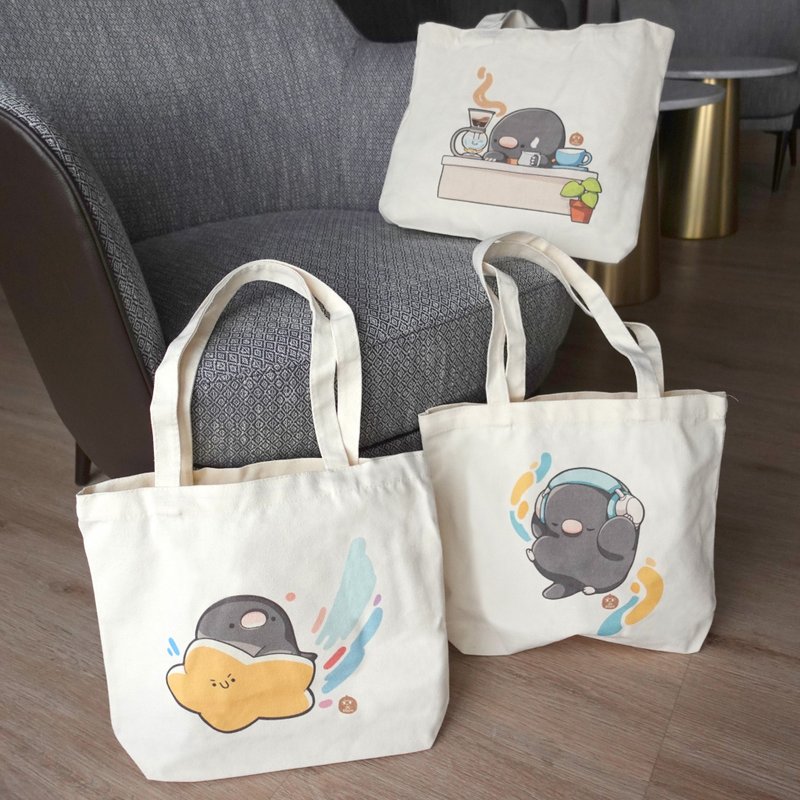 Lou the Mole canvas bag - กระเป๋าถือ - ผ้าฝ้าย/ผ้าลินิน สีกากี