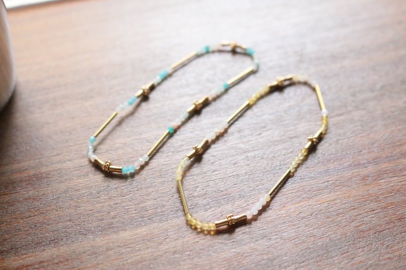 Opal Brass Bracelet 1123 - Mimi Toys - สร้อยข้อมือ - เครื่องเพชรพลอย สีน้ำเงิน