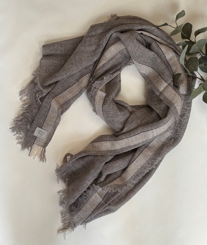 Cashmere gauze shawl - ผ้าพันคอ - ขนแกะ สีเทา