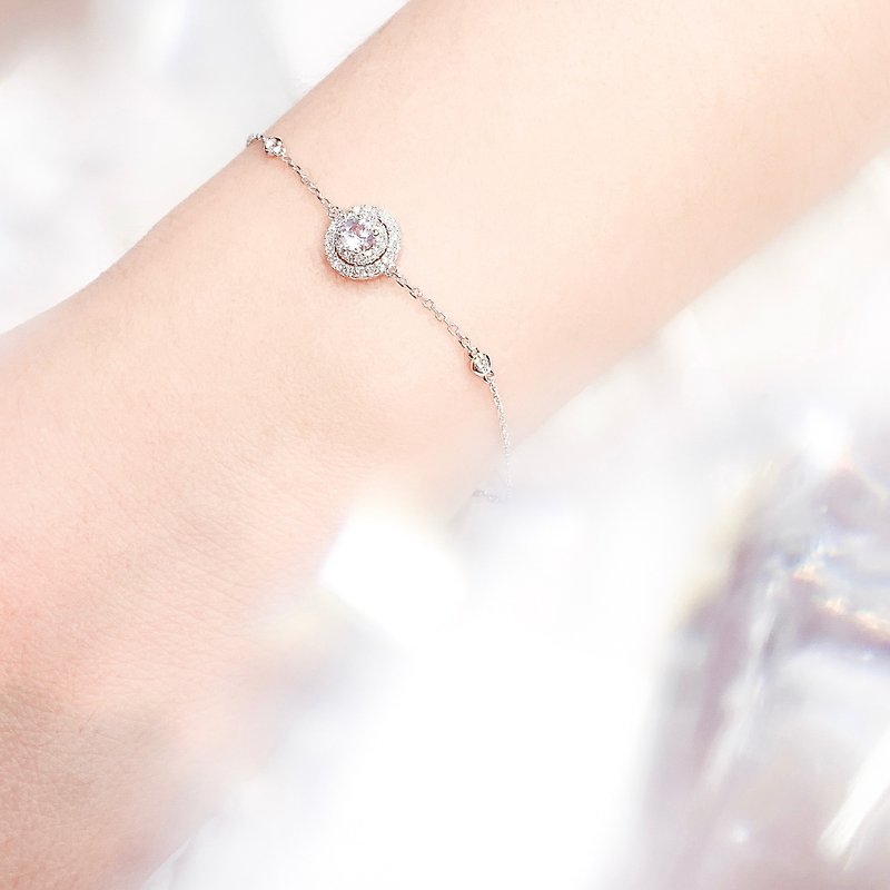 Noble Adelaide | Single Circle | 18K Gold Diamond Bracelet (Customizable) - Bracelets - Diamond White