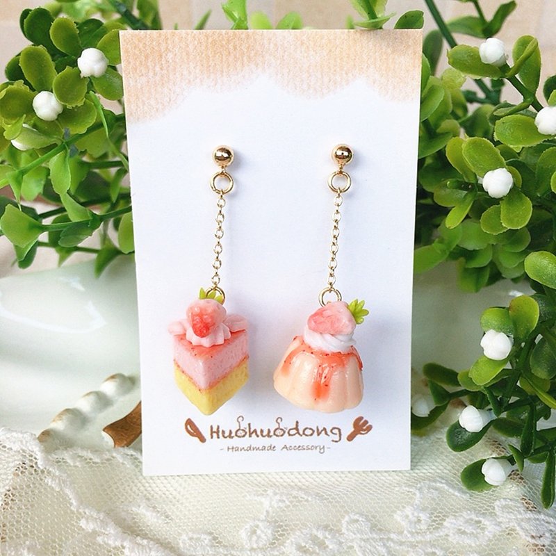 Original handmade cute pocket miniature food play pink cream strawberry pudding mousse cake long earrings ear clips - ต่างหู - วัสดุอื่นๆ 