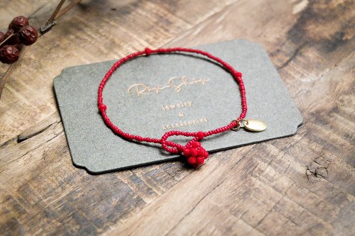 ROPEshop。洛波夏手製飾物 ROPEshop之【莓果戀】珊瑚紅水晶玻璃串珠手鍊。