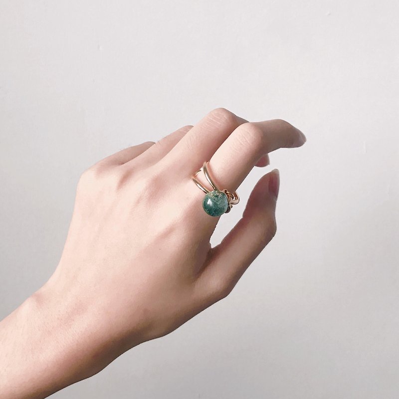 Heart* Handmade Sands Luminous Glass Essential Oil Ring Fragrance Light Jewelry - แหวนทั่วไป - กระจกลาย สีเขียว