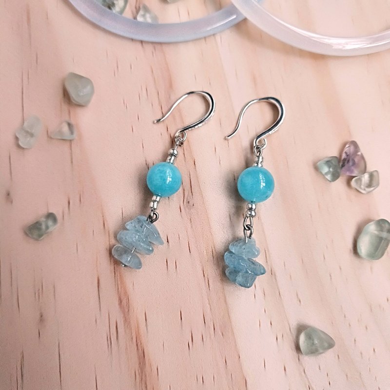 J008-天然石珠串耳環 海藍寶碎石 海藍寶水晶 - 耳環/耳夾/耳骨夾 - 半寶石 藍色