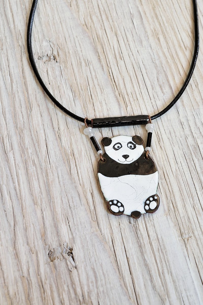 Panda, Jewelry, Panda Jewelry, Panda Necklace, Enamel Necklace, Enamel Pendant, Boho Necklace, Panda Shaped Necklace, Boho Enamel Necklace, - สร้อยคอ - วัตถุเคลือบ สีดำ