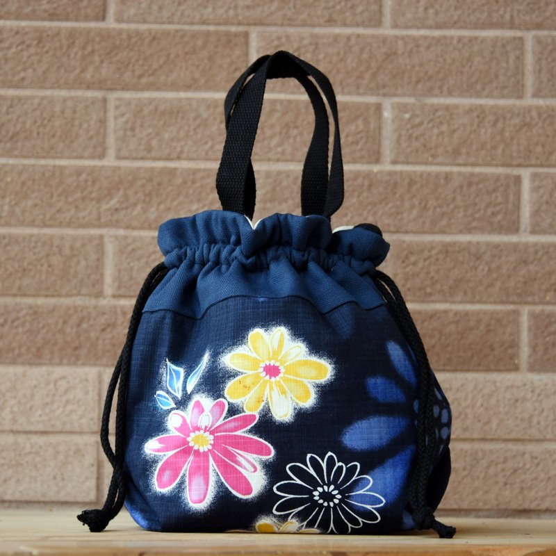 三合一肩背/斜背/手提束口水桶包 ~ 菊花(A50) RS/L1 - 側背包/斜背包 - 棉．麻 藍色