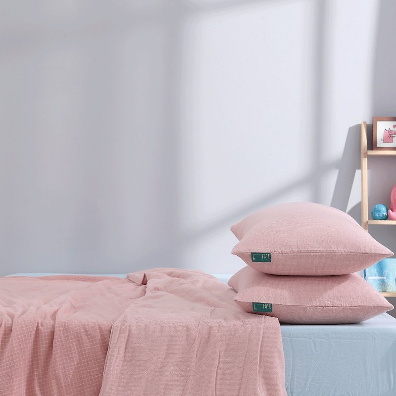 好關係 HAOKUANXI | 珊瑚粉格-二重紗透氣枕套 - 寢具/床單/被套 - 棉．麻 粉紅色