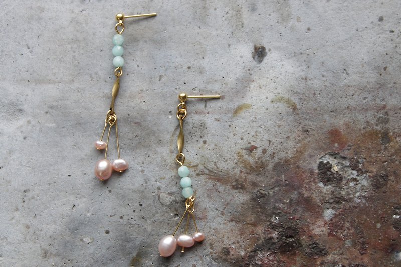 │Windbell│Earrings - Saitama - Earrings & Clip-ons - Other Metals Pink