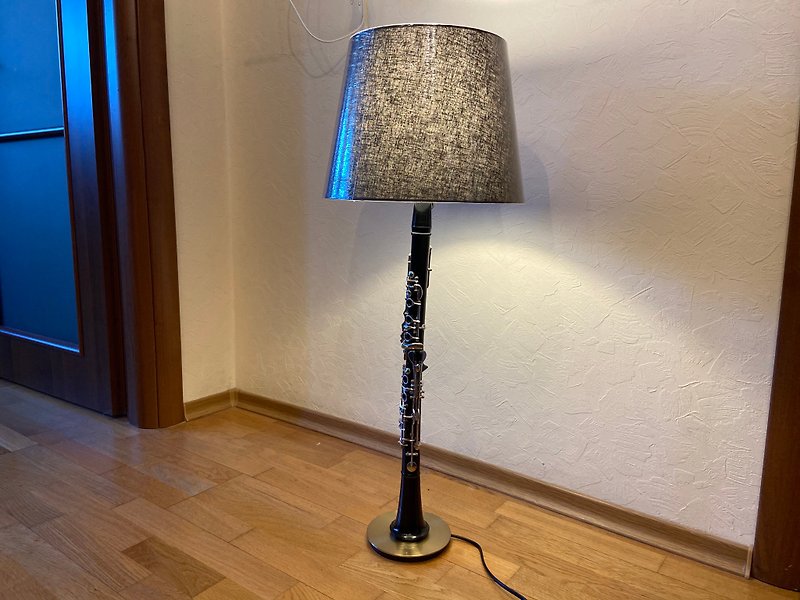 Clarinet lamp, Gift for musician, desk lamp, Table lamp - Wall Décor - Other Metals Black