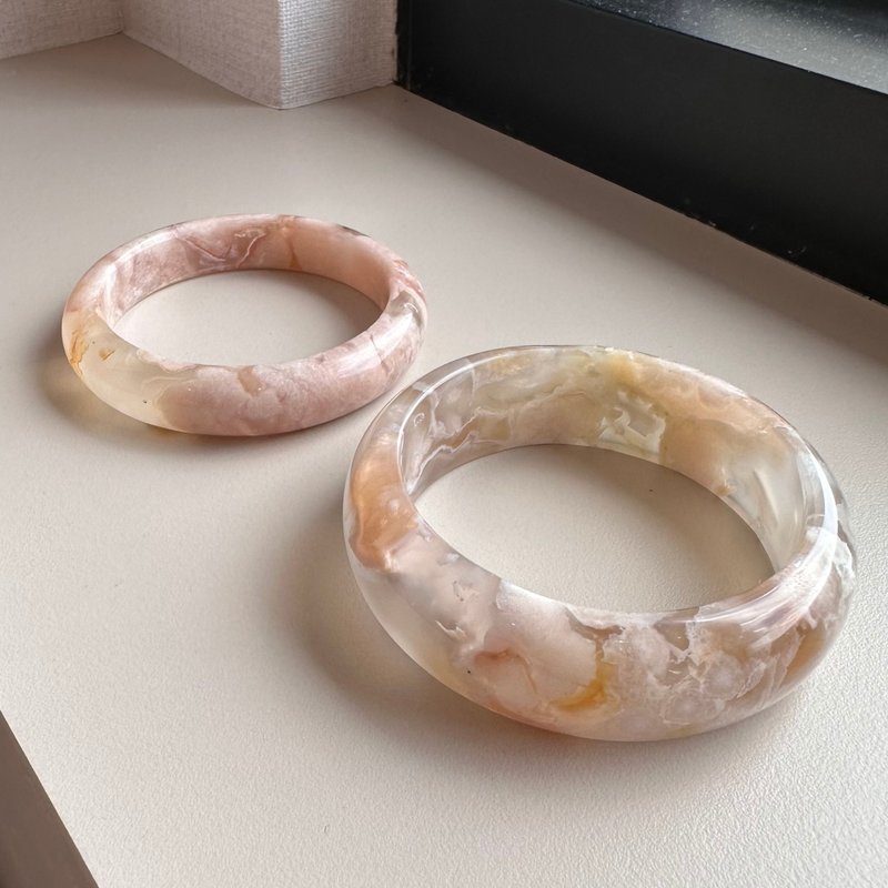 Good jewelry buy one get one free || 2 pieces of cherry blossom agate bracelets, pink Caiyuanzi 54 rings - Bracelets - Crystal Pink