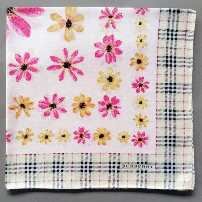 Burberry Vintage Handkerchief Floral Check Pocket Square 19.5 x 19.5 inches - 手帕 - 棉．麻 粉紅色