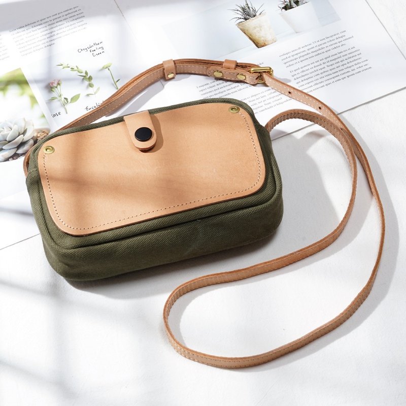 Namad Duo Crossbody - กระเป๋าแมสเซนเจอร์ - หนังแท้ หลากหลายสี