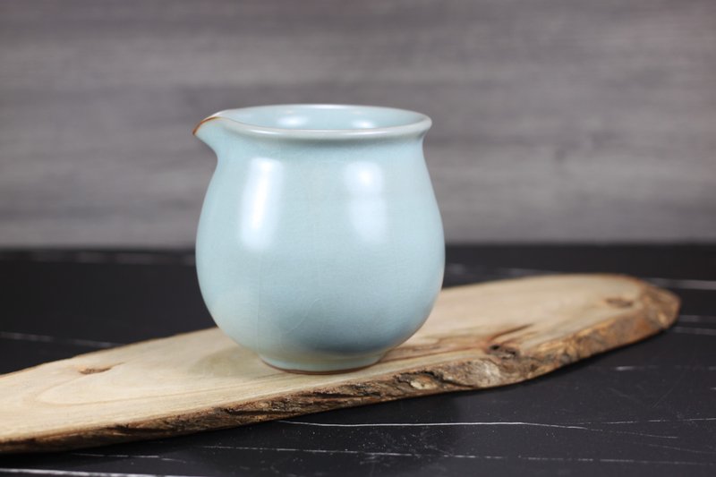 【送禮好物】360~400ml 汝窯無把 手拉坯 咖啡下壺 茶海 公道杯 - 咖啡壺/手沖壺 - 瓷 