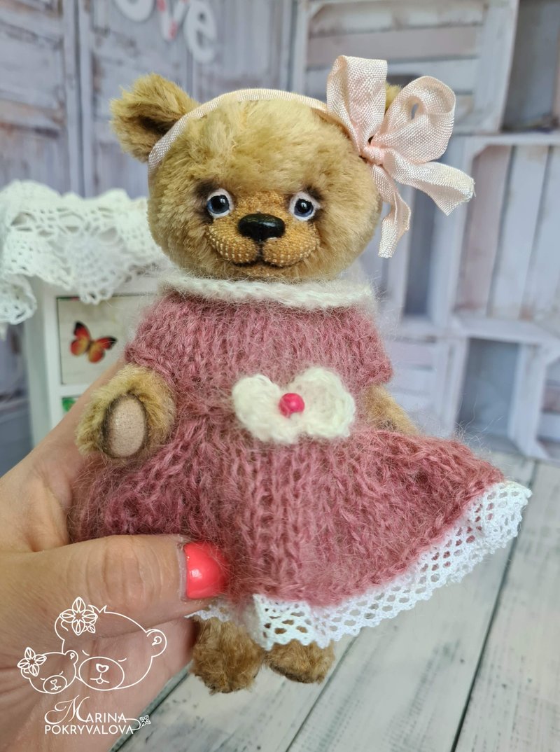 Mohair teddy bear in pink dress. Handmade toy. - 公仔/玩偶 - 其他材質 咖啡色