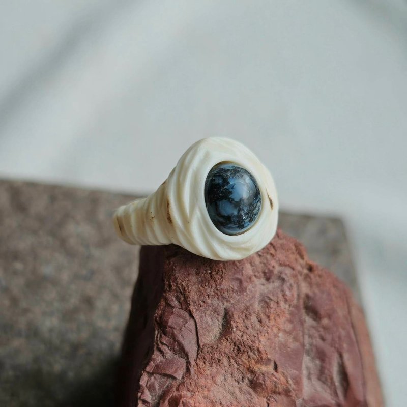 Deer antler lavender turquoise ring, size 13.5 - แหวนทั่วไป - เครื่องเพชรพลอย สีน้ำเงิน