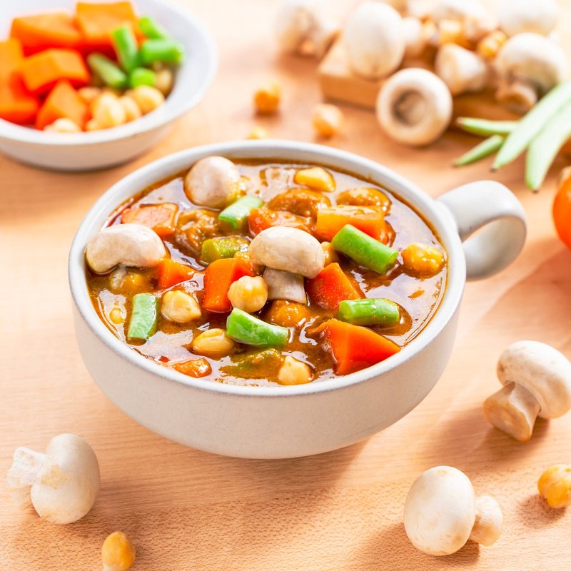 Indian Mushroom Curry 200G-Plant Five Spicy Vegetables (Contains Milk) - Mixes & Ready Meals - Fresh Ingredients 